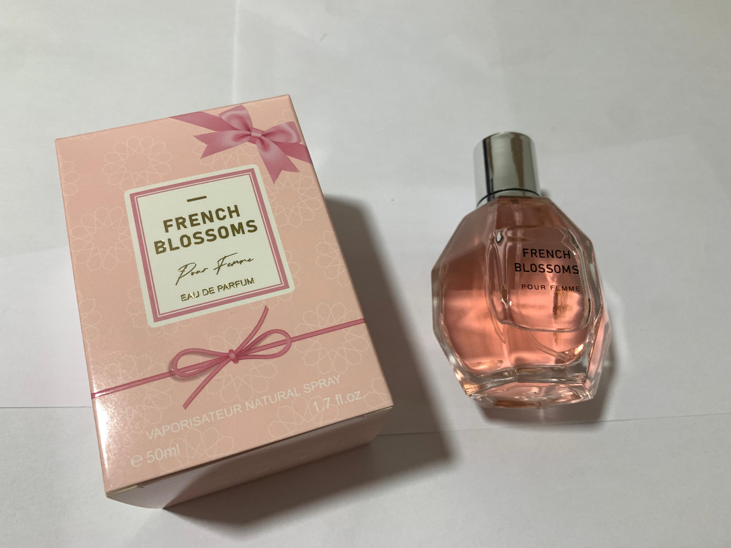 PACK 8 PARFUMS ULTRAS COPIES AU CHOIX POUR FEEMMES