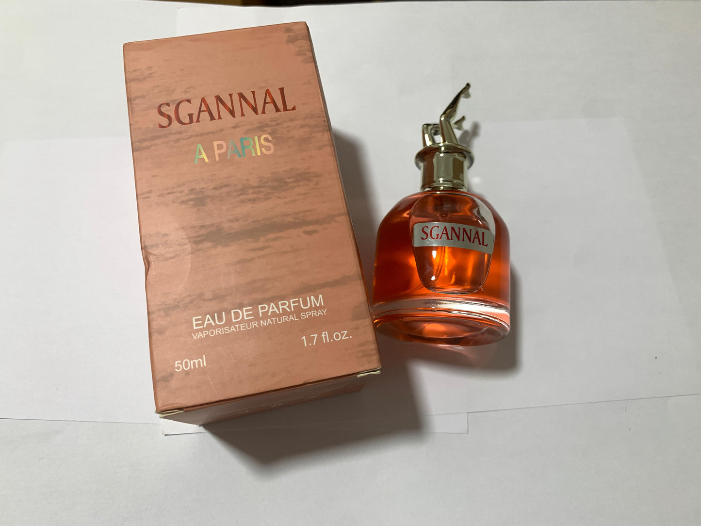 PACK 8 PARFUMS ULTRAS COPIES AU CHOIX POUR FEEMMES